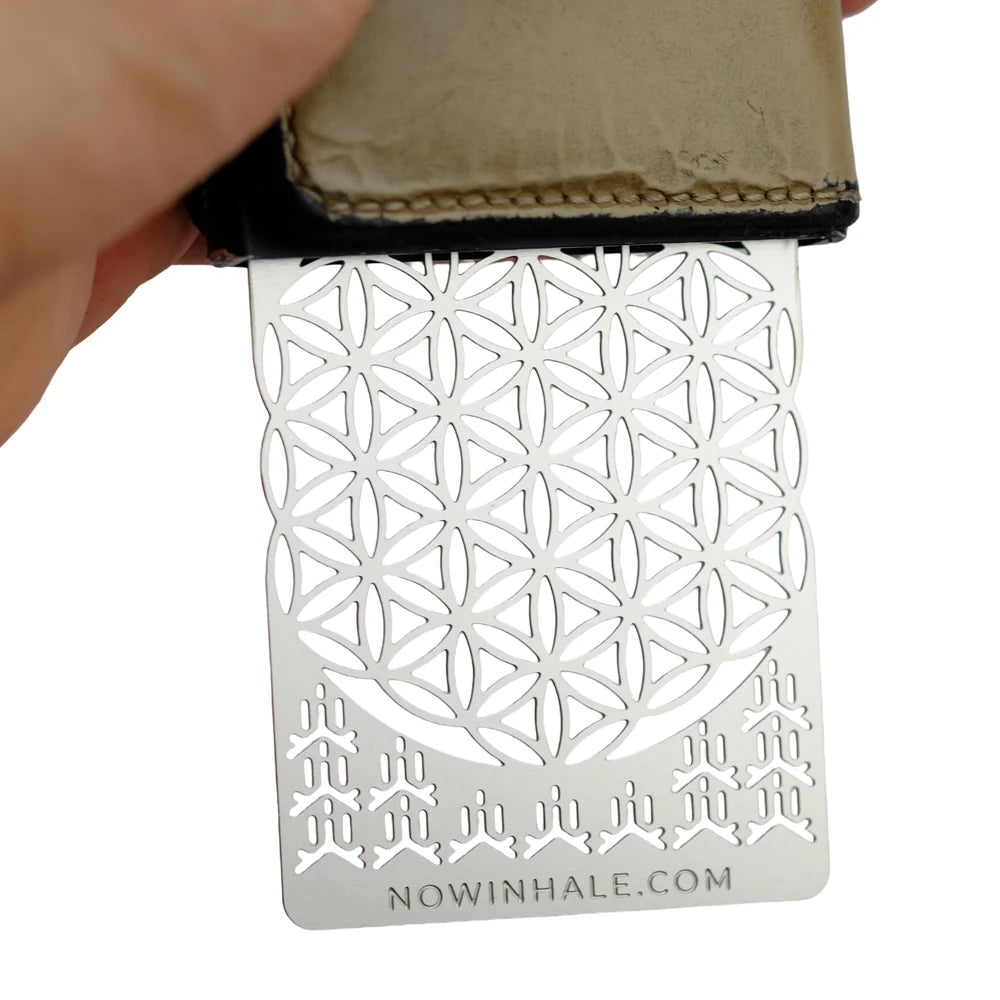 Grinder Card zum Kräuterzerkleinern