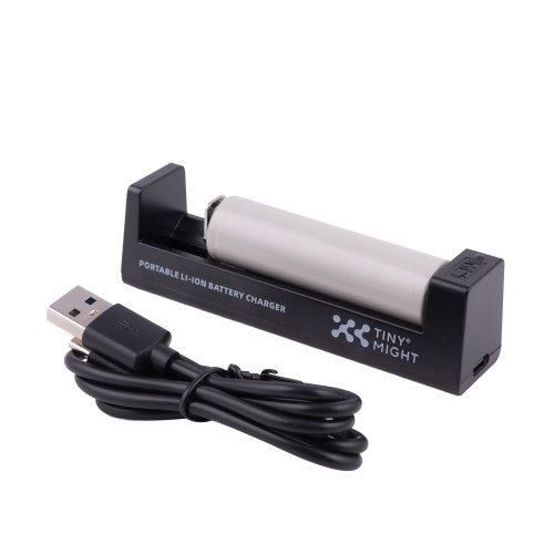 Ladegerät mit 18650er Akku für Tinymight Vaporizer oder andere Anwendungen