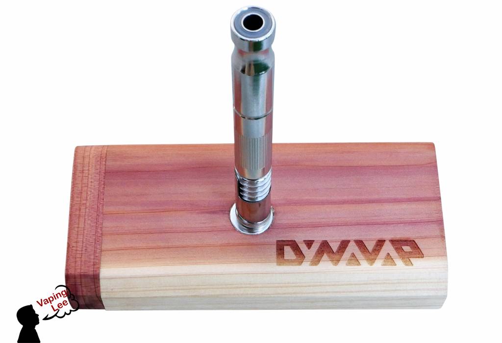 Dynastash von oben mit Vapcap stehend